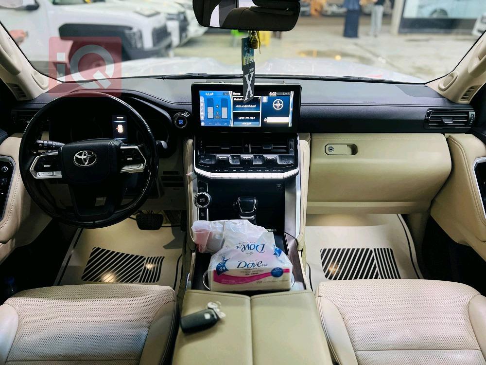 تويوتا لاندكروزر